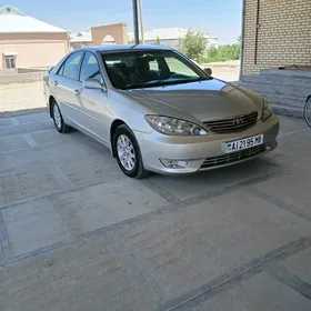 Toyota Camry 2005