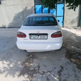 Daewoo Lanos 1999