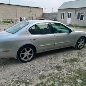 Infiniti I30 2000