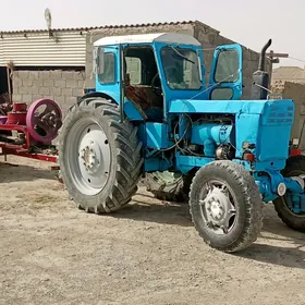 MTZ 80 2002