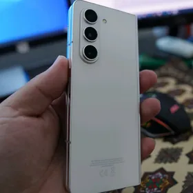 Samsung Z Fold 5 12/512