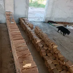 Kerpiç işe kömekçi we usta