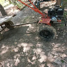 Traktor