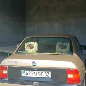 Opel Vectra 1990