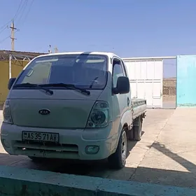 Kia Bongo 2011