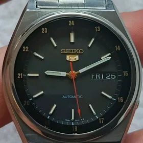 Sagat Часы Seiko.