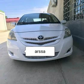 Toyota Yaris 2010
