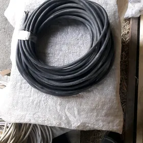 Tok kabeli 4x1,5mm
