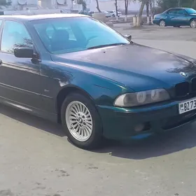 BMW E39 2002