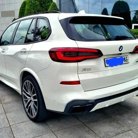 BMW X5 2022
