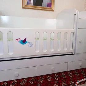 Детский кровать