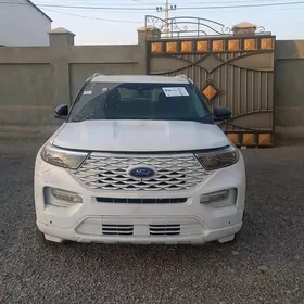 Ford Explorer 2021