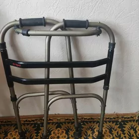 Медецынские ходунки.