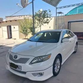 Toyota Camry 2011
