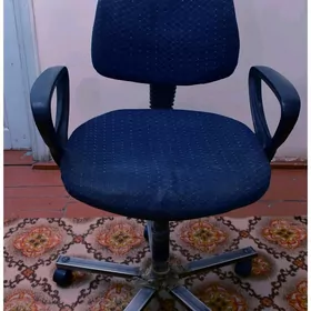 KRESLO