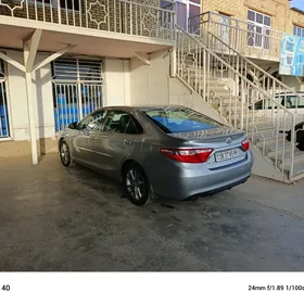 Toyota Camry 2016