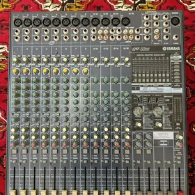 Yamaha toy pult