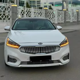 Kia Cadenza 2019