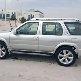 Nissan Frontier 2002