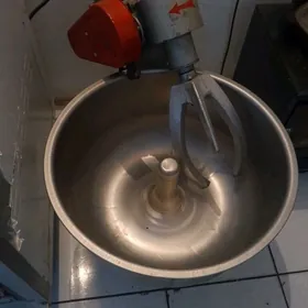 hamyr yuguryan mişal