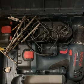дрель/шуруповёрт BOSCH