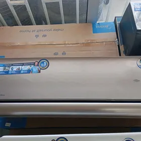 Midea kansaner