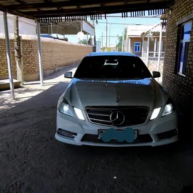 Mercedes-Benz E350 2010