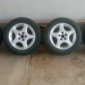 Disge teker 215/60 R16