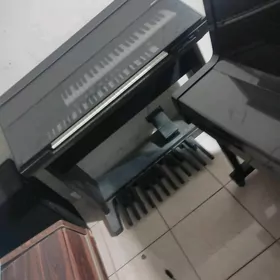 Yamaha electone