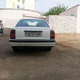 Opel Omega 1993