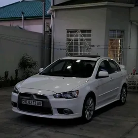 Mitsubishi Lancer 2010