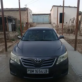 Toyota Camry 2010