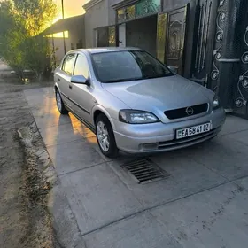 Opel Astra 2000