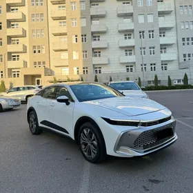 Toyota Crown 2024