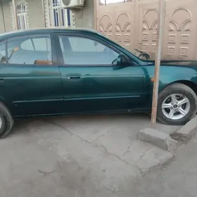 Daewoo Leganza 1998