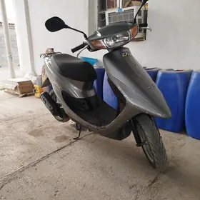 Honda DIO