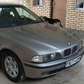 BMW E39 1996