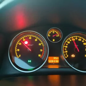 Opel Astra 2004
