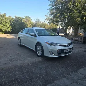 Toyota Avalon 2013