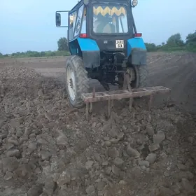 MTZ T-28 2015