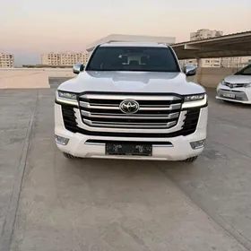 Toyota Land Cruiser 2023