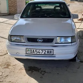 Opel Vectra 1990