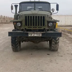Ural 4320 1993
