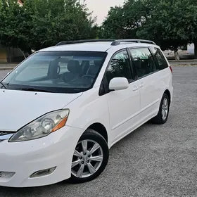 Toyota Sienna 2007