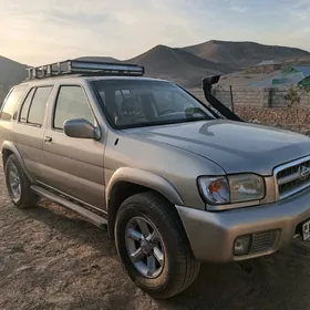 Nissan Pathfinder 2001