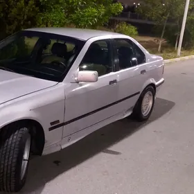BMW 325 1992