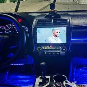 Toyota Camry 2016