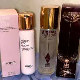 KIKO HYDRAPROGLOWCHARLOTTE
