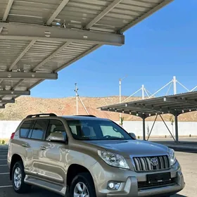 Toyota Land Cruiser Prado 2011