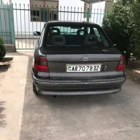Opel Astra 1993